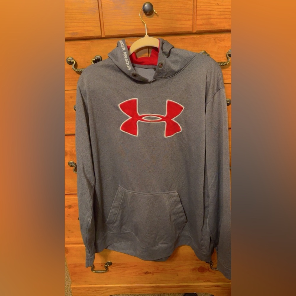 Under Armour Hoodie